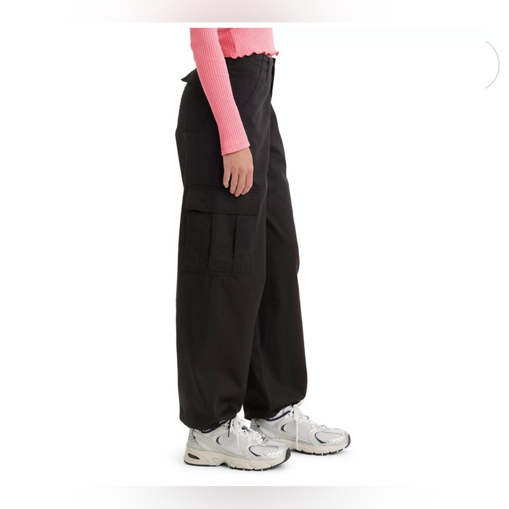Levi’s 94 Black Baggy Cargo Pants Sz 26